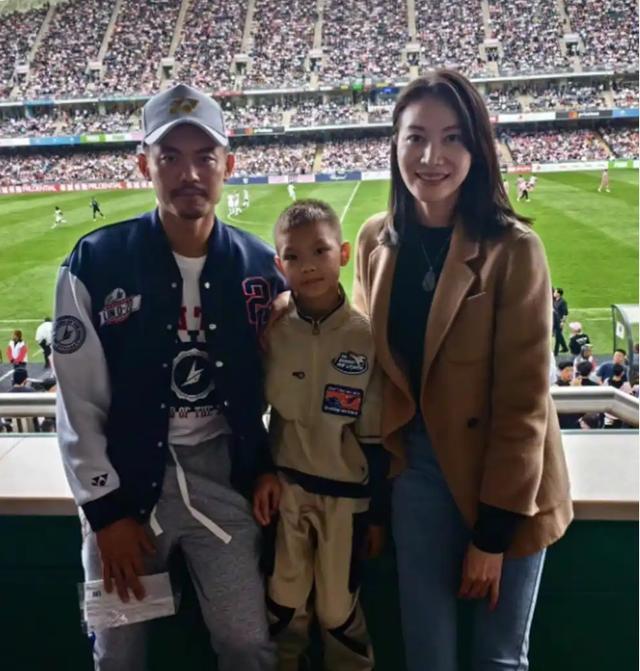包含惊喜不断!田径明星林丹强势回归赛场的词条 包含惊喜不断!田径明星林丹强势回归赛场的词条