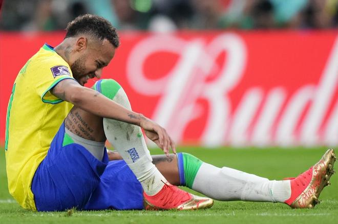 内马尔连续三场比赛得分超过领先优势明显,切尔西不断突破! 内马尔连续三场比赛得分超过领先优势明显,切尔西不断突破!