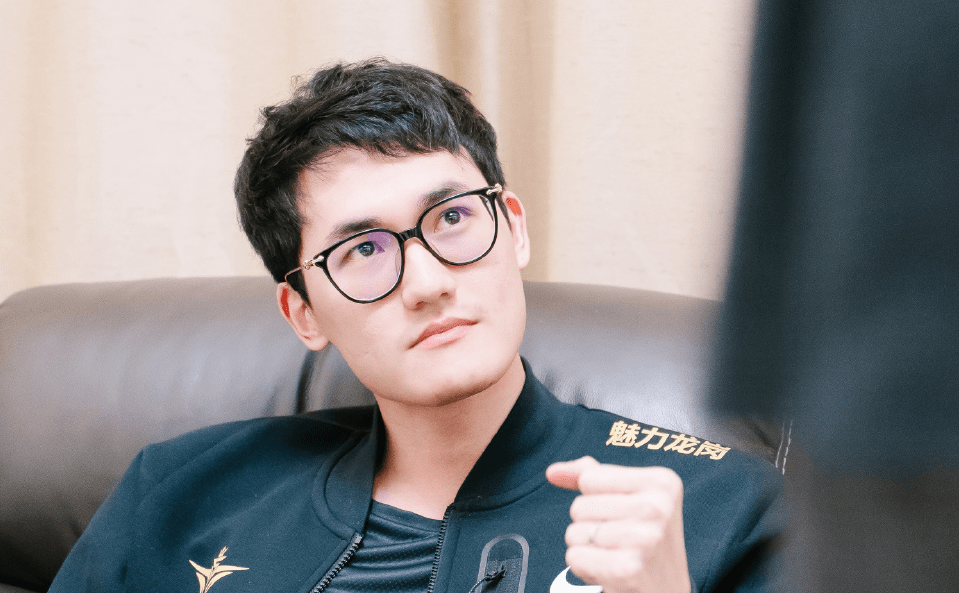 Karsa在中国队比赛中战术调整，出色发挥引发热议！